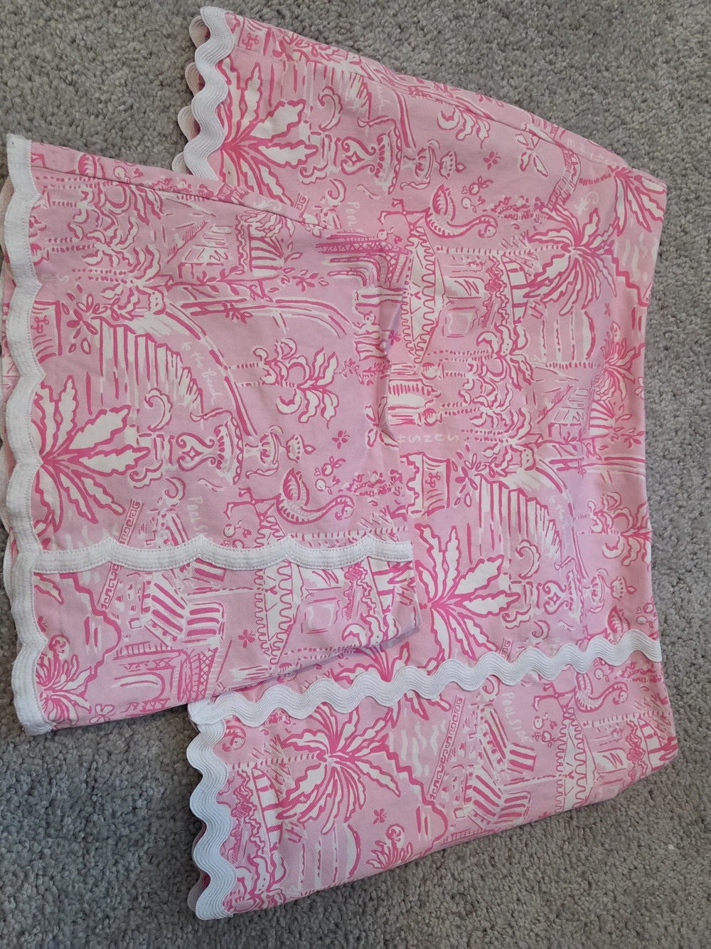 Mommy And Me Lilly Pulitzer Pink Printed Scalloped Edge Skorts